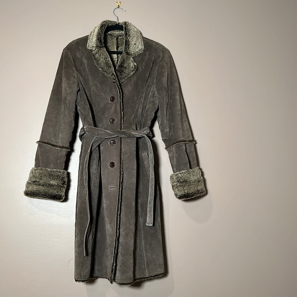 Suede trench with faux fur lining